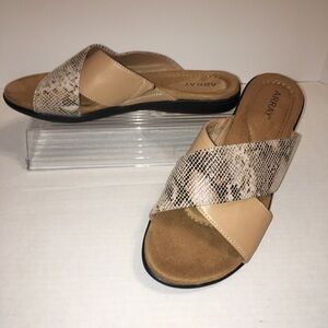 ARRAY Genuine Leather Snakeskin Sandals